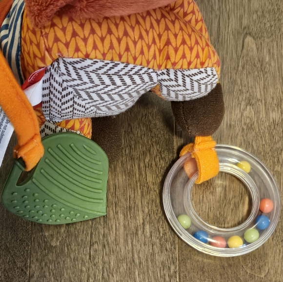 3 for $30 - Skip Hop Fox multi sensory rattle - Picture 4 of 5